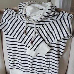 Only sweatshirt cruisewear